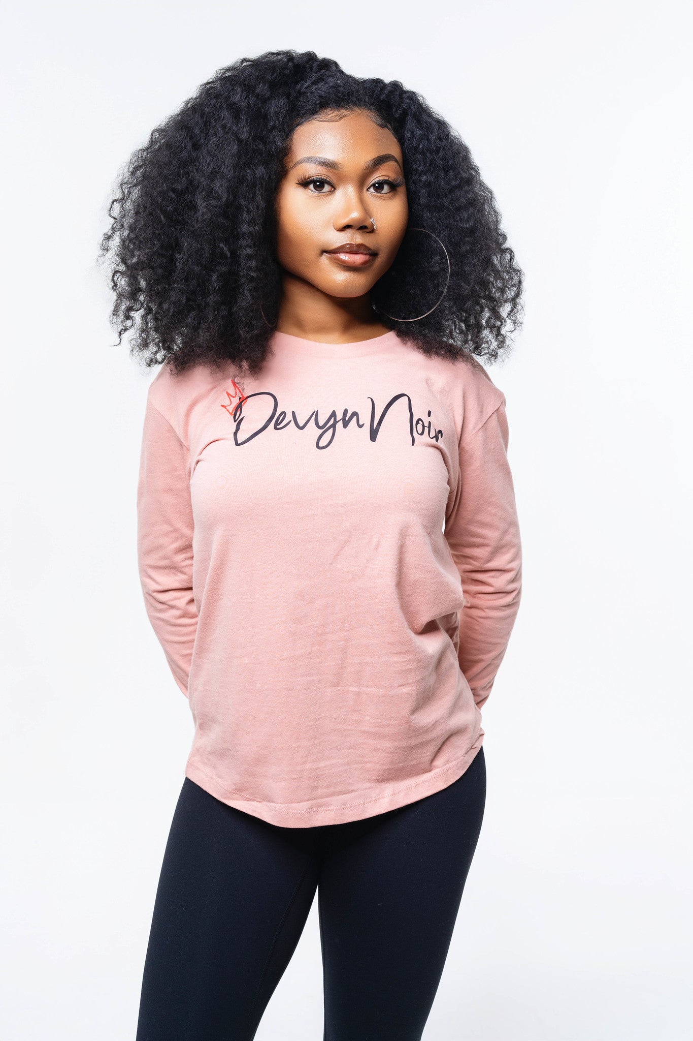 Devyn Noir Women’s Long Sleeve Relaxed Tee