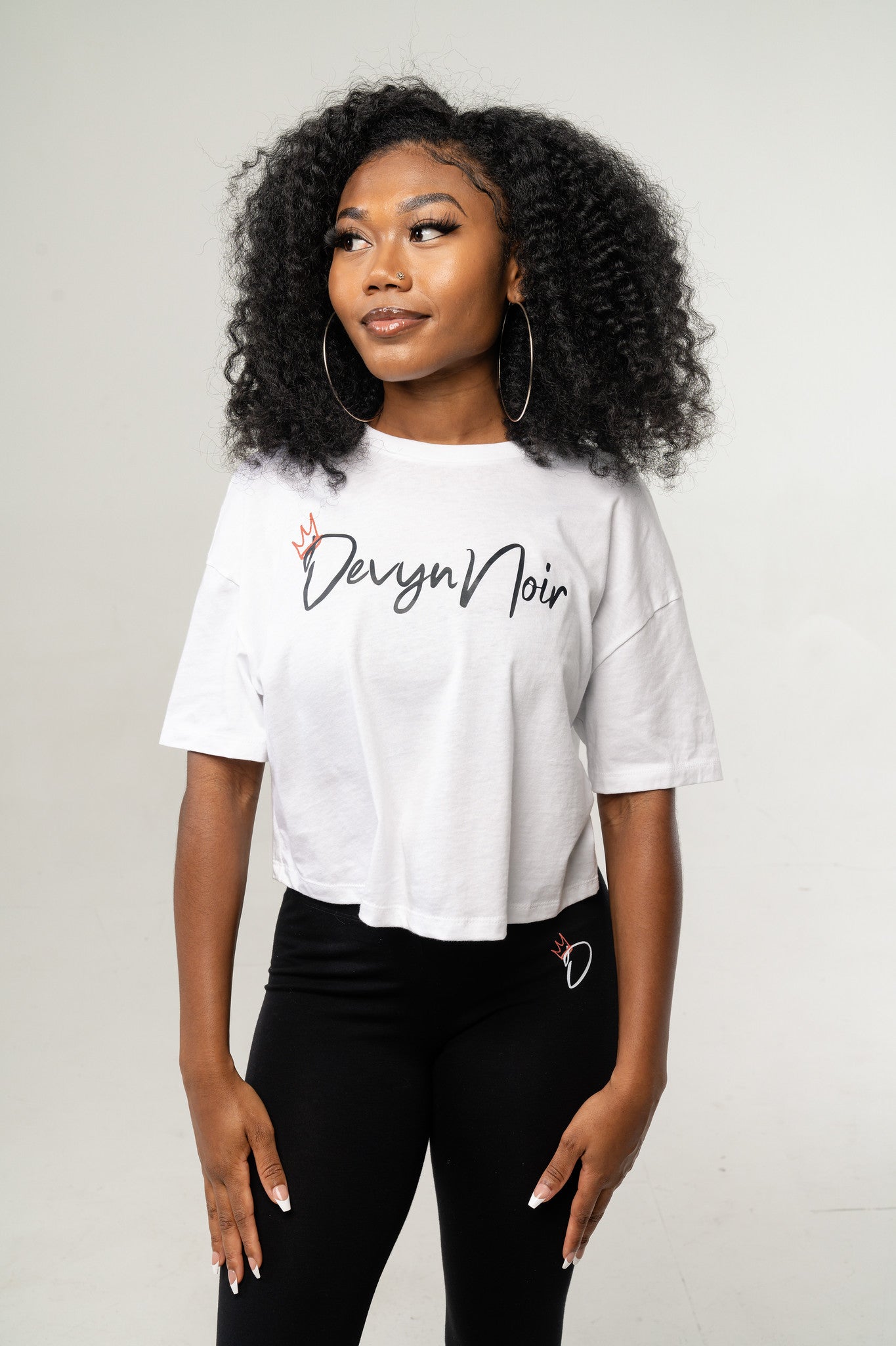 Devyn Noir Courte Tee