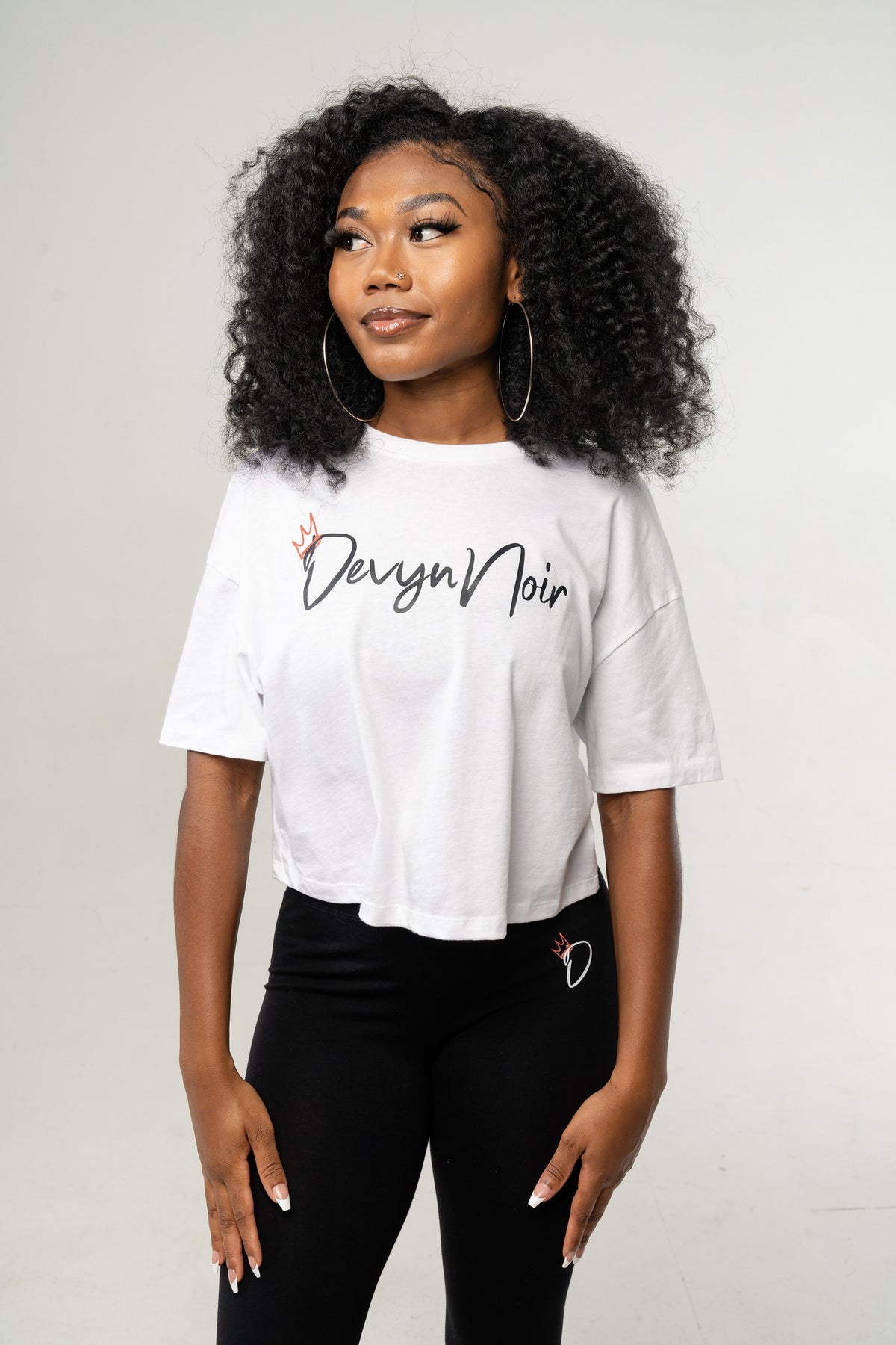 Devyn Noir Courte Tee