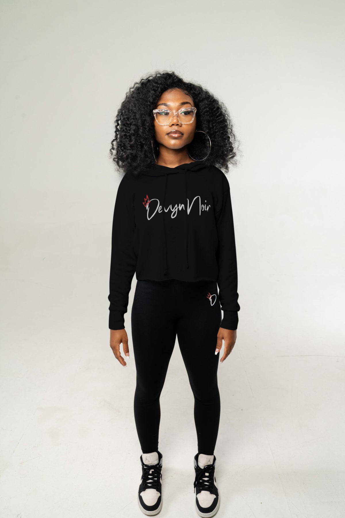 Devyn Noir Courte Crop Hoodie
