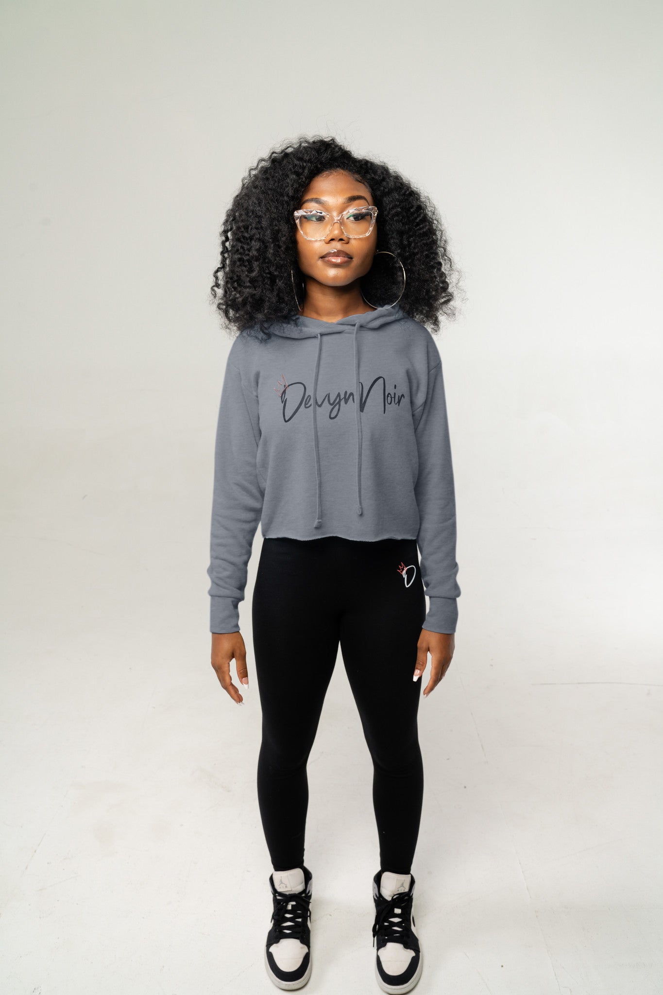 Devyn Noir Courte Crop Hoodie