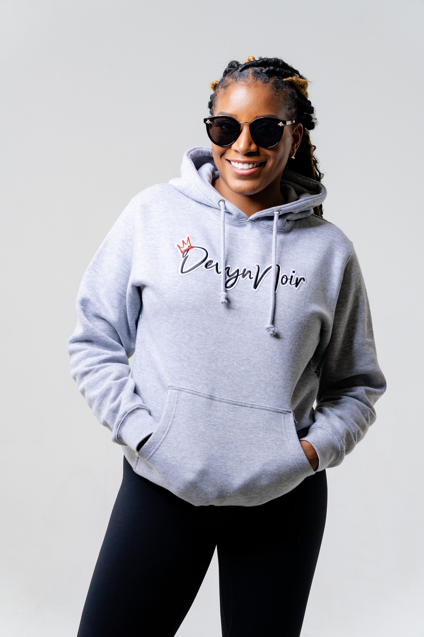 Devyn Noir Embroidered Paire Hoodie